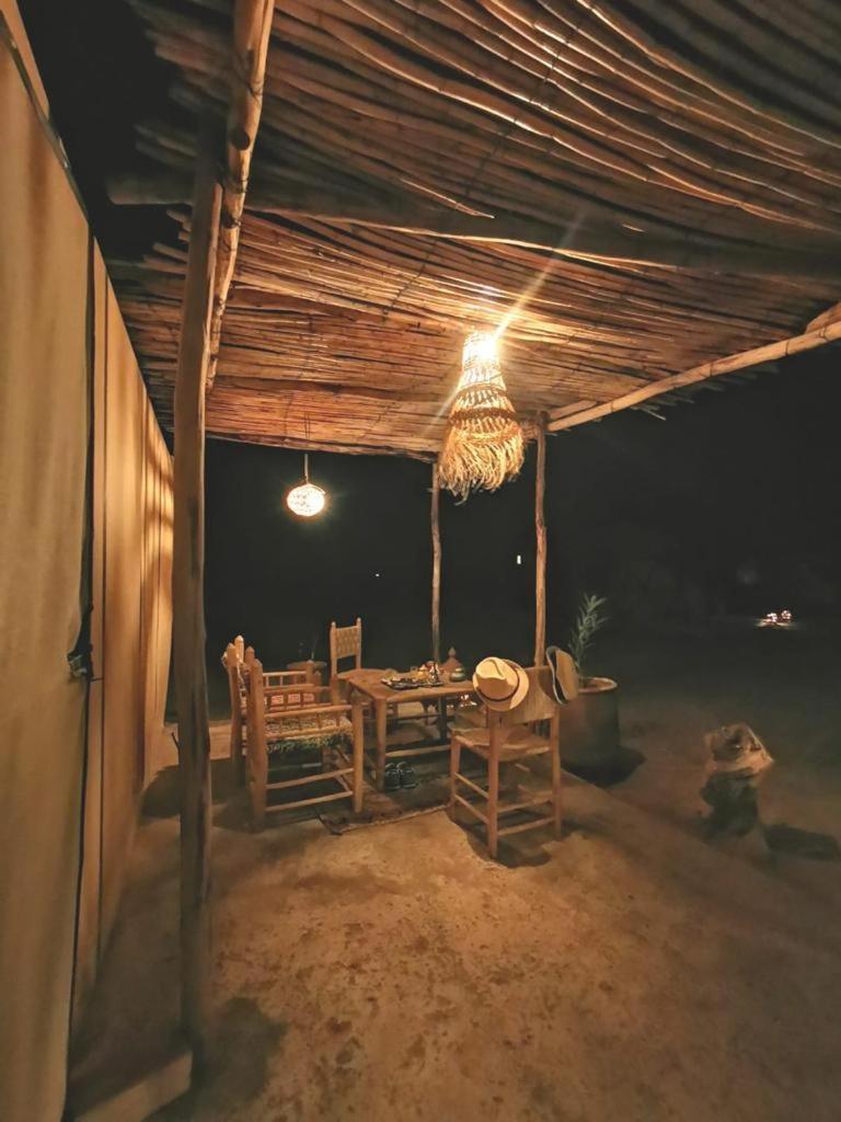 Hotel Tatooine Stars Camp Merzouga Exterior foto